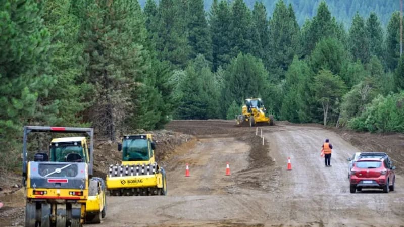 Avanza la obra de pavimentación en la Ruta Provincial 63
