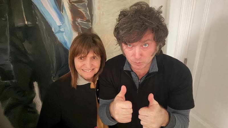 Entre otros dirigentes medidos, Cristina Kirchner retuvo 45,1% de imagen positiva y Patricia Bullrich 44,0%.
