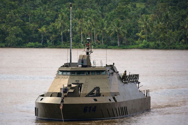 La embarcación fue desarrollada y construida por la compañía naval colombiana Cotecmar, entidad especializada en el diseño y fabricación de buques militares y civiles.