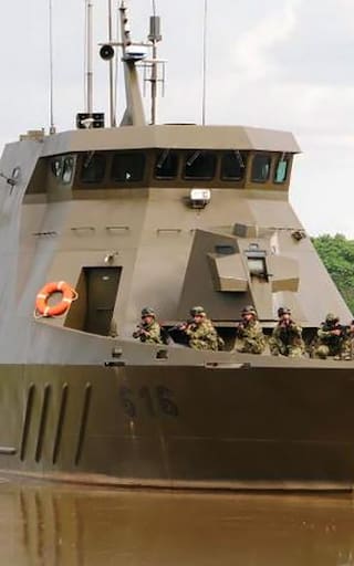 Llegó la nave de guerra más poderosa de América latina: posee blindaje balístico de vanguardia y máxima capacidad de transporte de tropas