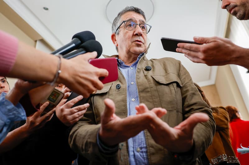 Patxi López considera un "escándalo" que el PP pida rebajar la pena de prisión para Aldama.