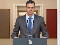 Con referencia a Milei, Pedro Sánchez adelantó las elecciones en España tras la caída de sus leyes de vivienda