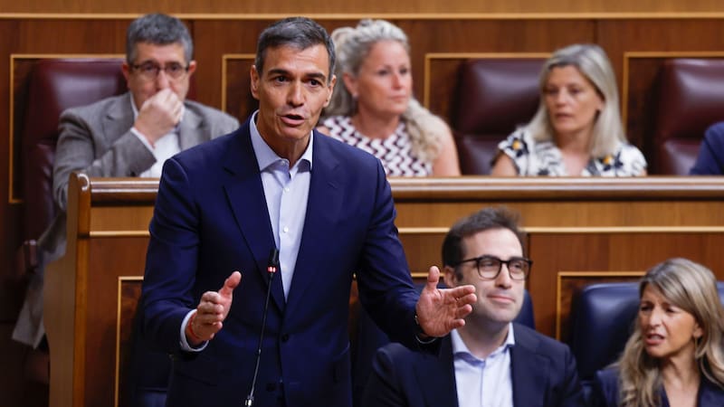 Pedro Sánchez defiende la regularización de inmigrantes frente a las críticas europeas: “Hable con el Vaticano”