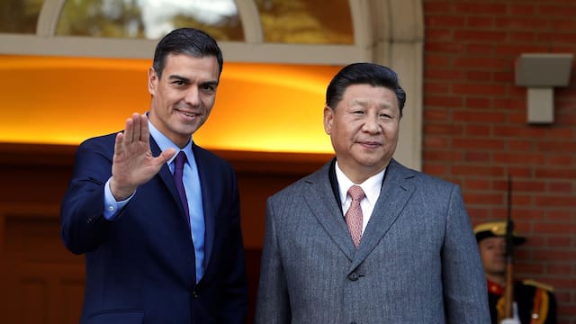Otro gesto de Sánchez a Xi Jinping: el Gobierno asigna 81 millones al proyecto de baterías de la china Hithium en Navarra