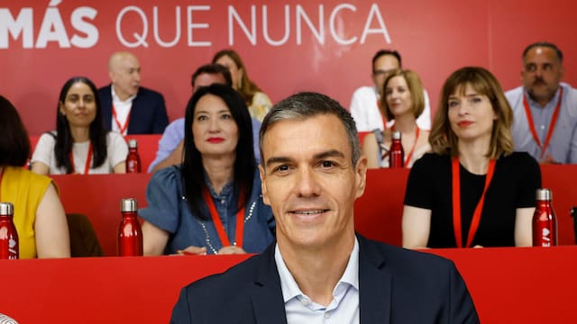 Pedro Sánchez pide al PSOE “limpiar lo que haya que limpiar” y proyecta gobernar más allá de 2027