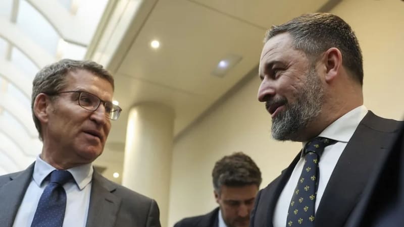 Pedro Sánchez presiona al PSOE extremeño para frenar a la ultraderecha