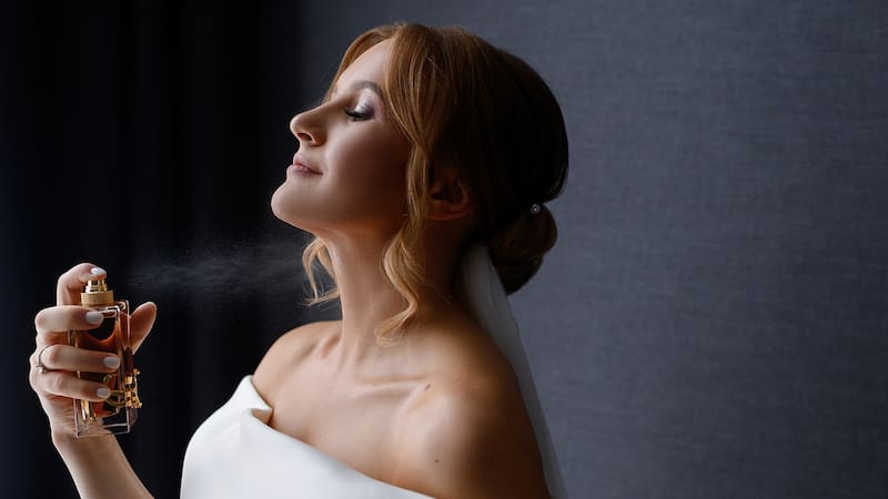 Este perfume floral y elegante es perfecto para regalar: se consigue en Mercadona por menos de 10 euros. (Foto: Freepik).