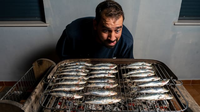 Rodrigo Arteaga, médico: “Que consumas sardinas dos o tres veces por semana es de lo mejor para tu cerebro”