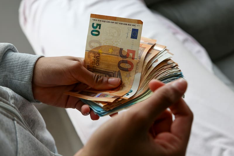 Hacienda puede considerar ciertos retiros como herencia encubierta si no se declara correctamente el movimiento ante la administración tributaria.