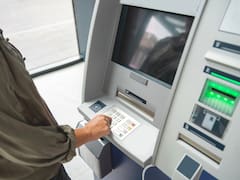 Es oficial | Administración multará a quienes ingresen o extraigan dinero en efectivo sin declarar