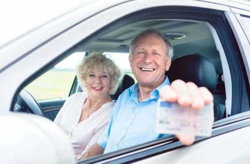 El incumplimiento de requisitos administrativos o sanitarios puede llevar a la retirada del carnet de conducir.