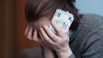 Los trabajadores autónomos españoles son los únicos que deben pagar el IVA: la solución está cerca