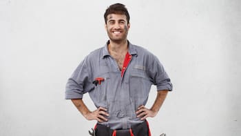 Javier del Rey, especialista en empleo, revela cuál es el “rey” de los oficios técnicos: “Cobran más de 2500 euros y sin carrera universitaria”