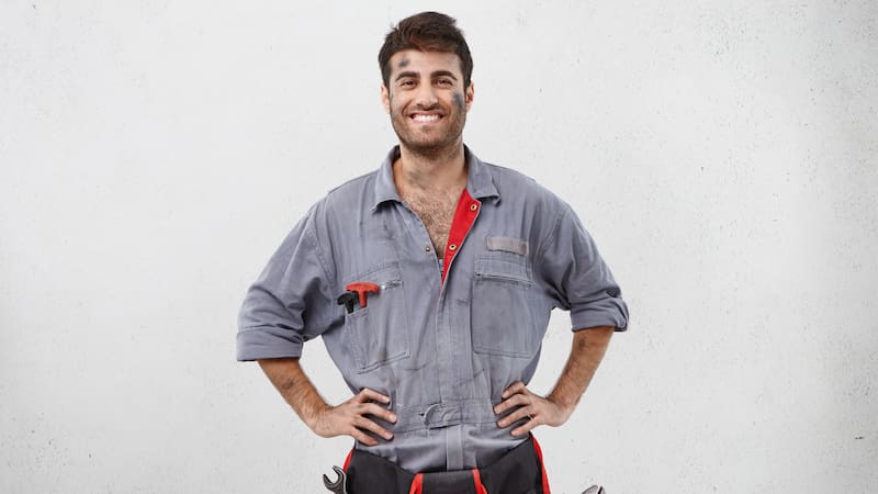 Un especialista analiza cuáles son los oficios mejor pagados en España, sin necesidad de seguir carrera universitaria.