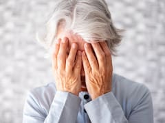 La psicología explica por qué las personas más buenas terminan solas: no es que no tengan a nadie con quien hablar, es que no tienen a nadie que las busque a ellas