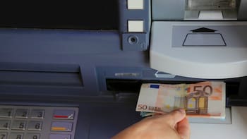 David Jiménez, abogado especializado en herencias y fiscalidad: “Si extraes dinero en efectivo del cajero te pueden multar”