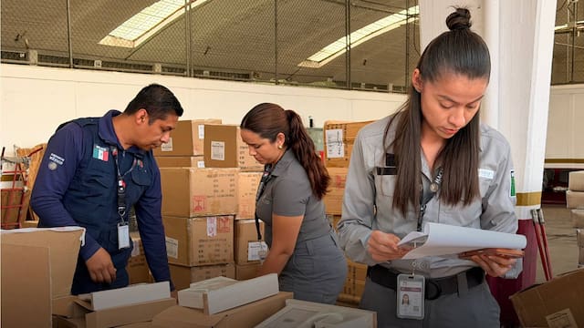 La Aduana ya empezó a operar las 24 horas hasta el 23 de octubre para despachar la mercancía retrasada por factores climáticos