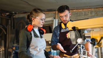 El Gobierno anunció un decreto para frenar la apertura de centros privados para la formación profesional: “vamos a poner límites”