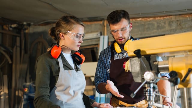 El Gobierno anunció un decreto para frenar la apertura de centros privados para la formación profesional: “vamos a poner límites”