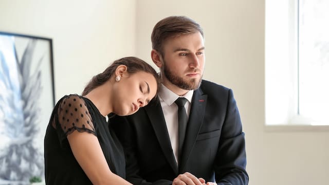 Confirmado por Hacienda | Una persona falleció sin declarar que tenía dinero en efectivo en su casa, ¿qué deben hacer los familiares para evitar problemas?