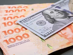 Por qué dolarizarse con bonos hard dollar y ONs no siempre te sacas del riesgo del peso