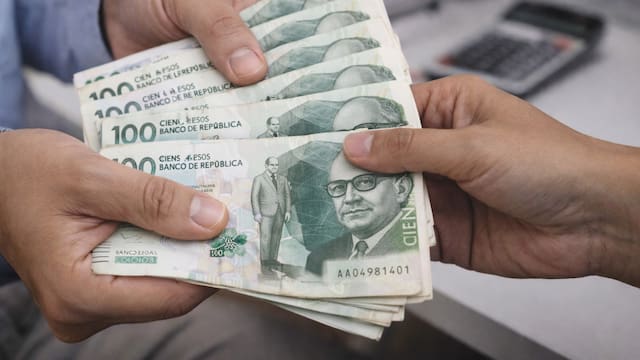 Aumento confirmado del salario mínimo en Colombia: así serán los nuevos sueldos de los trabajadores en los próximos meses de 2026