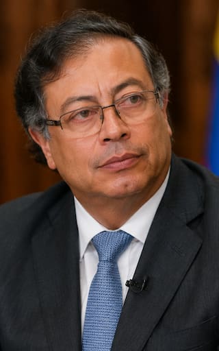 Petro apuntó contra De la Espriella: “Simular que son Gobierno es un delito”