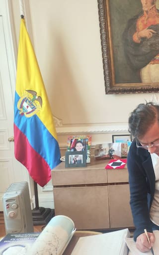 Confirmado | Petro reduce la prima especial de servicios a los congresistas: dejarán de recibir $16 millones