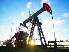 El petróleo se desploma a la espera de la reapertura de las negociaciones entre EE.UU. e Irán
