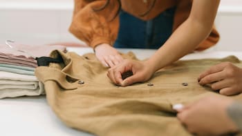 La rutina que usan los hoteles para mantener la suavidad