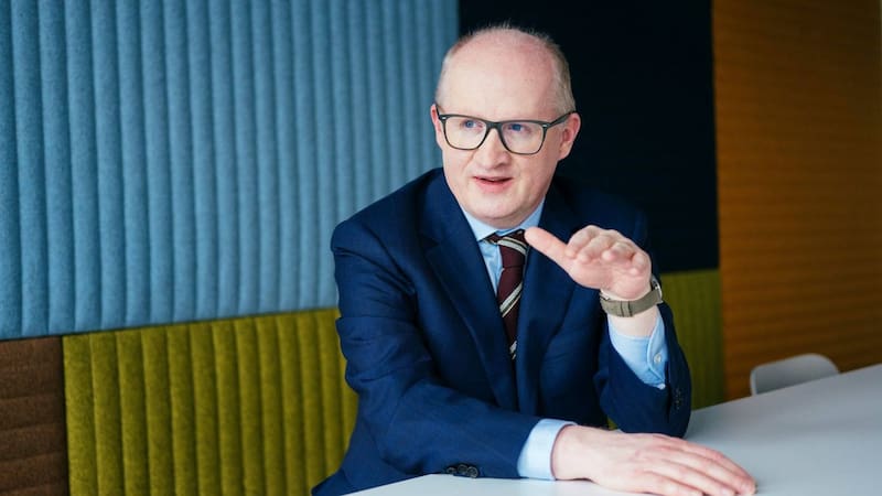 El economista jefe del Banco Central Europeo (BCE) habló sobre la inflación en todo el mundo.