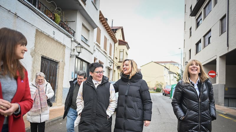 Alegría reivindica la vivienda pública ante el modelo de “negocio” que plantea el PP.