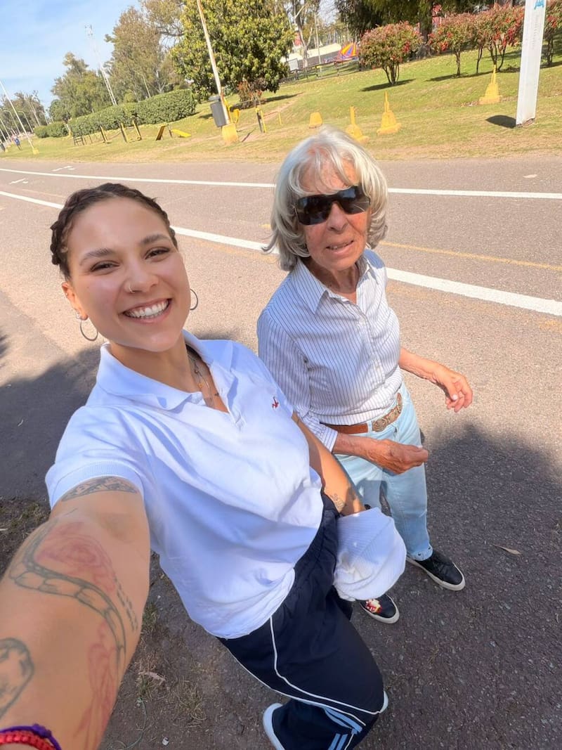 Pilar Rosales, entrenadora de adultos mayores.