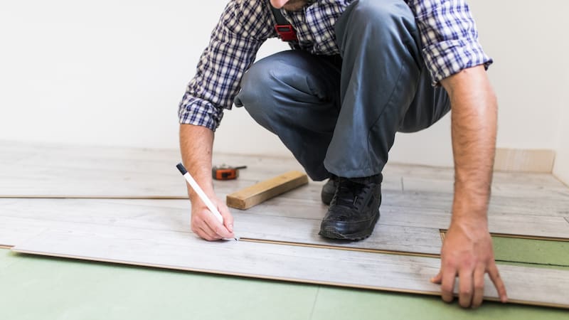 Los pisos flotantes permiten renovar la apariencia de diferentes ambientes del hogar.