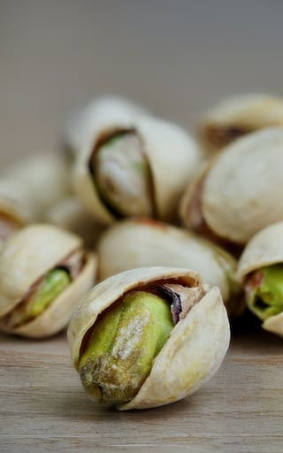 Cómo cultivar tu propio árbol de pistacho: cada cuánto hay que regarlo y cuándo da los primeros frutos