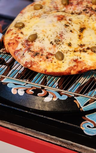 Orgullo nacional: juntaba cartón y latas para subsistir de chico y ahora es campeón mundial de la pizza