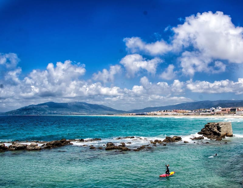 Las playas de Tarifa destacan por su limpieza, amplitud y escasa urbanización.