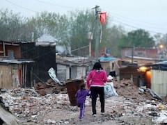 Pobreza sin movilidad | 7 de cada 10 mexicanos quedan atrapados más de un año en precariedad laboral: CEEY