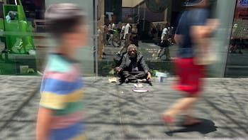 La pobreza cayó al 28,2% en el segundo semestre de 2025 y la indigencia al 6,3%