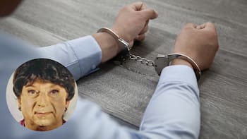 Descubren a un hombre que se disfrazaba de su madre muerta para cobrar la pensión: escondía el cadáver en su casa