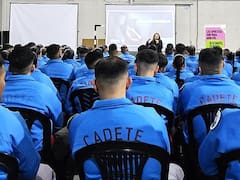 Lotería de la Ciudad capacitó a cadetes de la Policía en prevención de apuestas