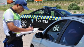 El Gobierno revisará auto por auto y cancelará tu licencia de conducir si llevás este objeto