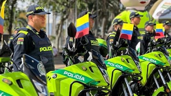 Más de 30 motocicletas 0 km, 72 cascos abatibles y 36 kits de herramientas: así se refuerza la seguridad en Kennedy