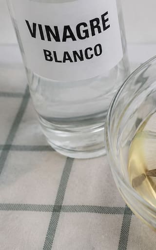 Poner las tijeras en vinagre: para qué sirve y qué hay que hacer para evitar que se oxiden