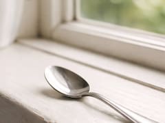 Por qué colocar una cuchara en la ventana: miles recomiendan hacerlo y para qué sirve