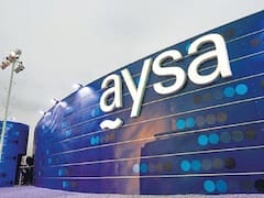 Privatización de AySA: el Gobierno llamó a licitación para vender el 90% de la empresa estatal