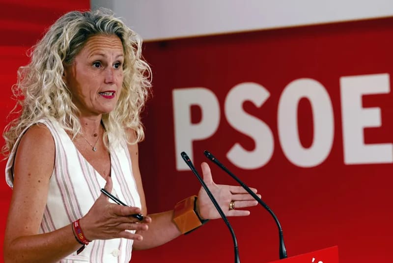 Pedro Sánchez asegura que pidió a Montse Mínguez que no dimitiera y lamenta la presión política sufrida por la dirigente socialista.