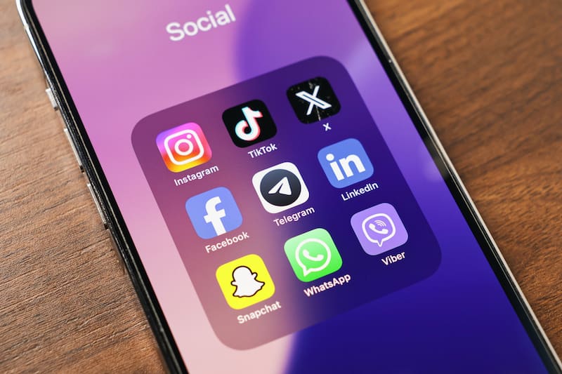 Meta y Youtube pierden juicio por adicción a las redes sociales, deberán pagar millones de dólares.