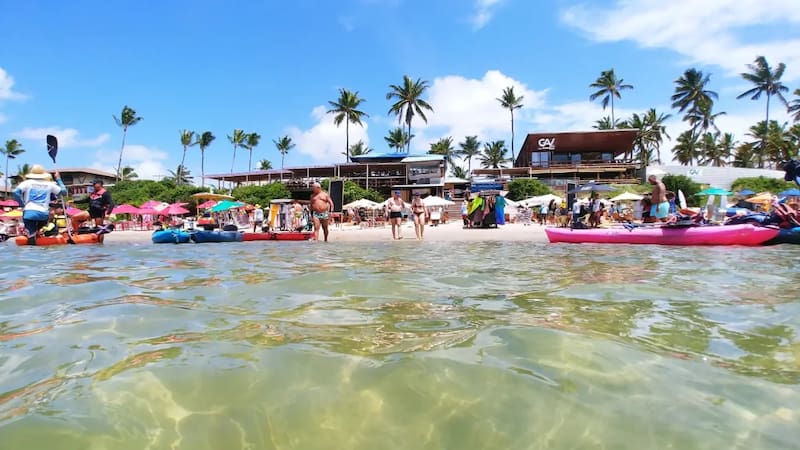 La playa de Brasil que parece un paraíso secreto.