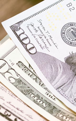 Baja el dólar: este es el nuevo precio que ahora anticipan en cuevas virtuales